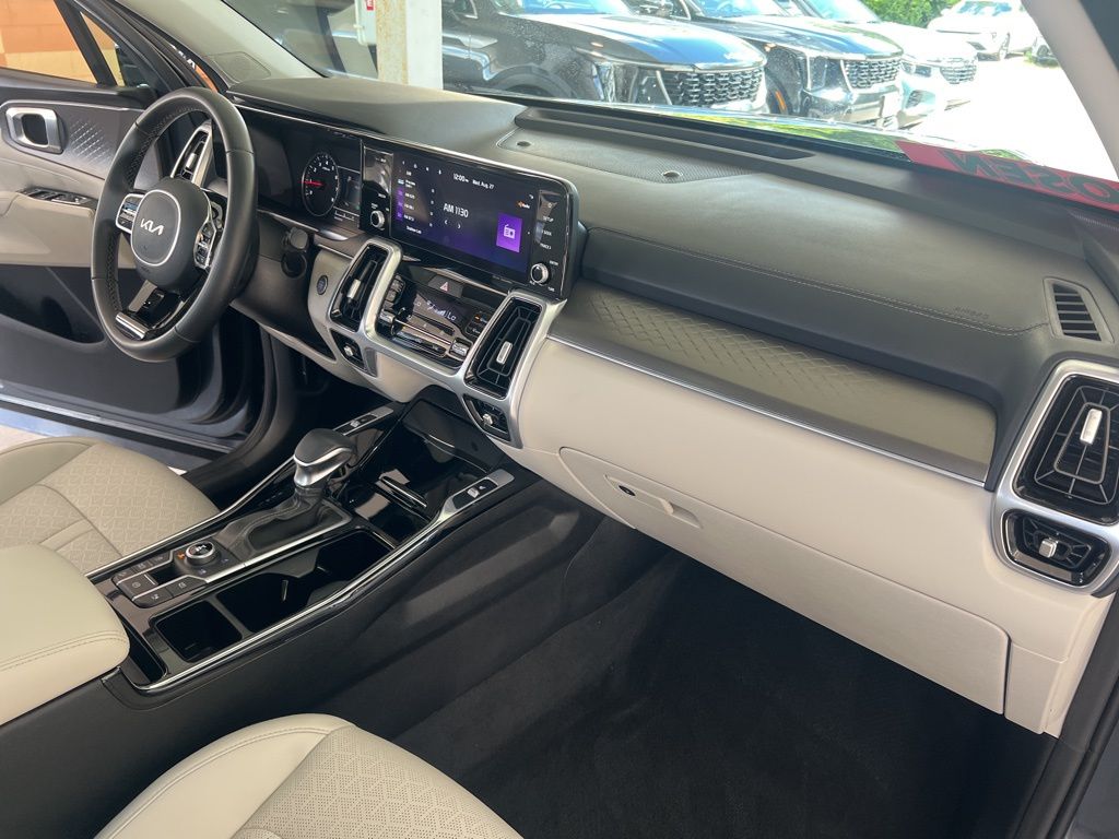 2022 Kia Sorento SX photo 20