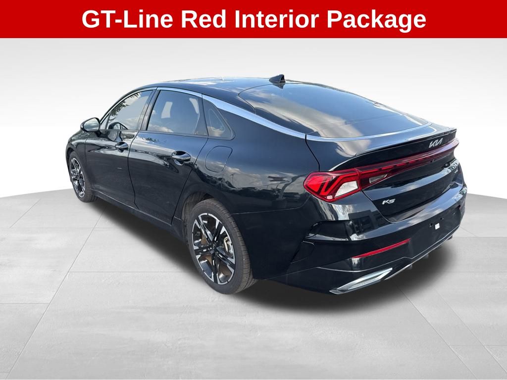 2022 Kia K5 GT-Line photo 3