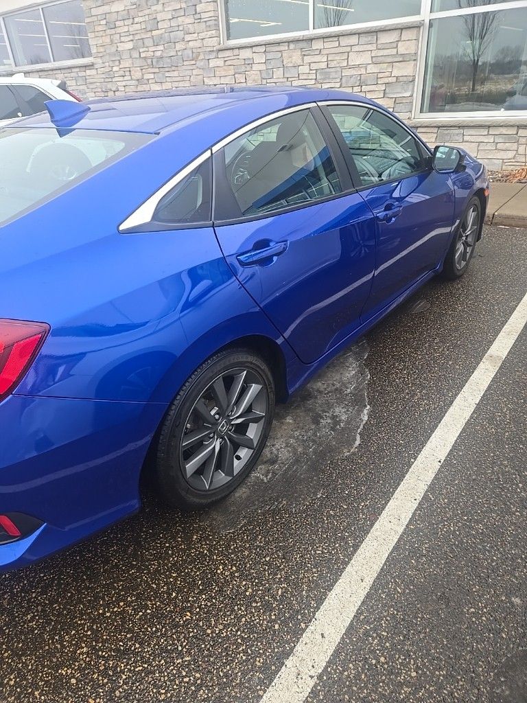 Used 2019 Honda Civic EX with VIN 19XFC1F33KE014722 for sale in Coon Rapids, Minnesota