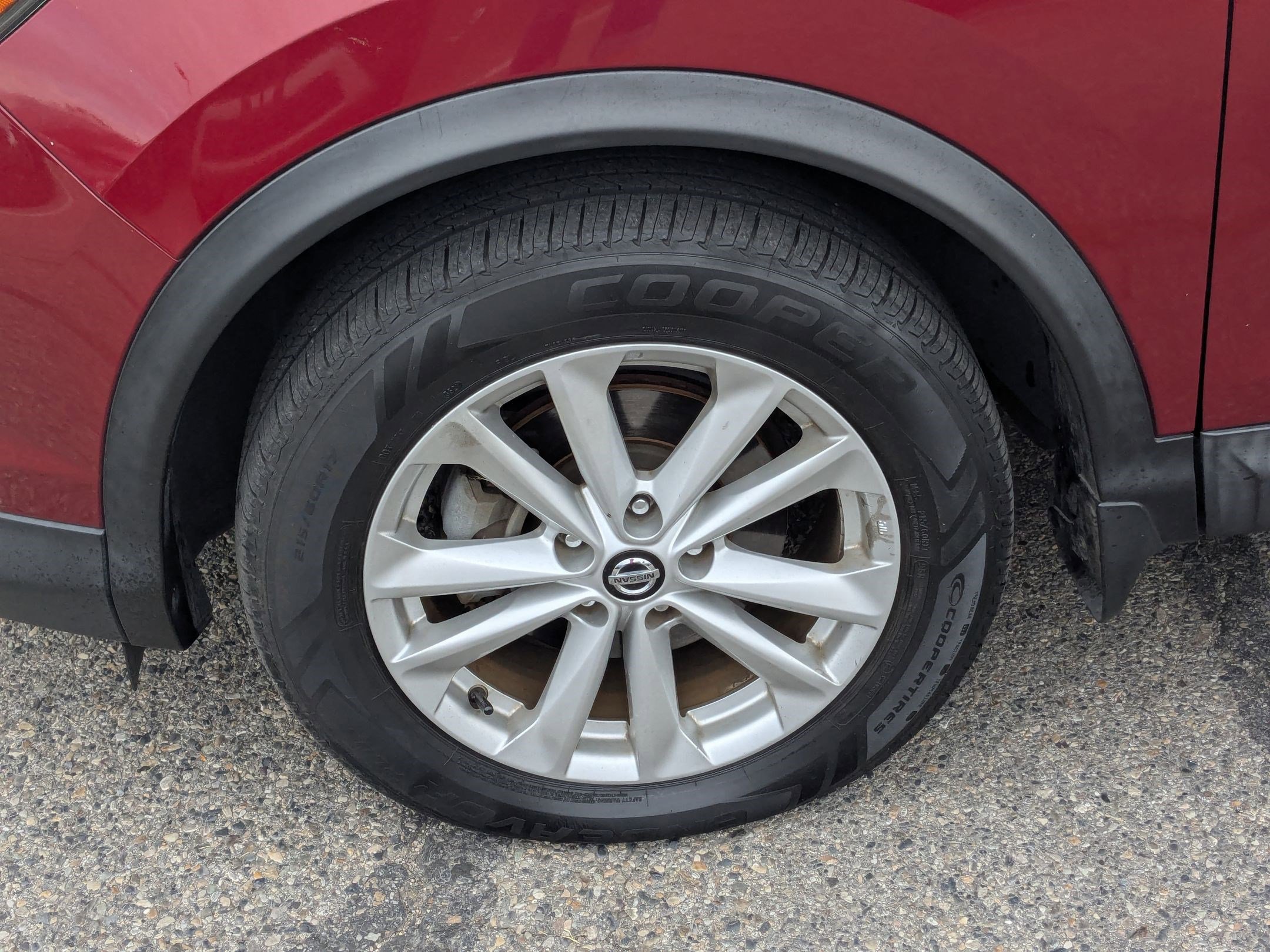 2019 Nissan Rogue Sport SV photo 10