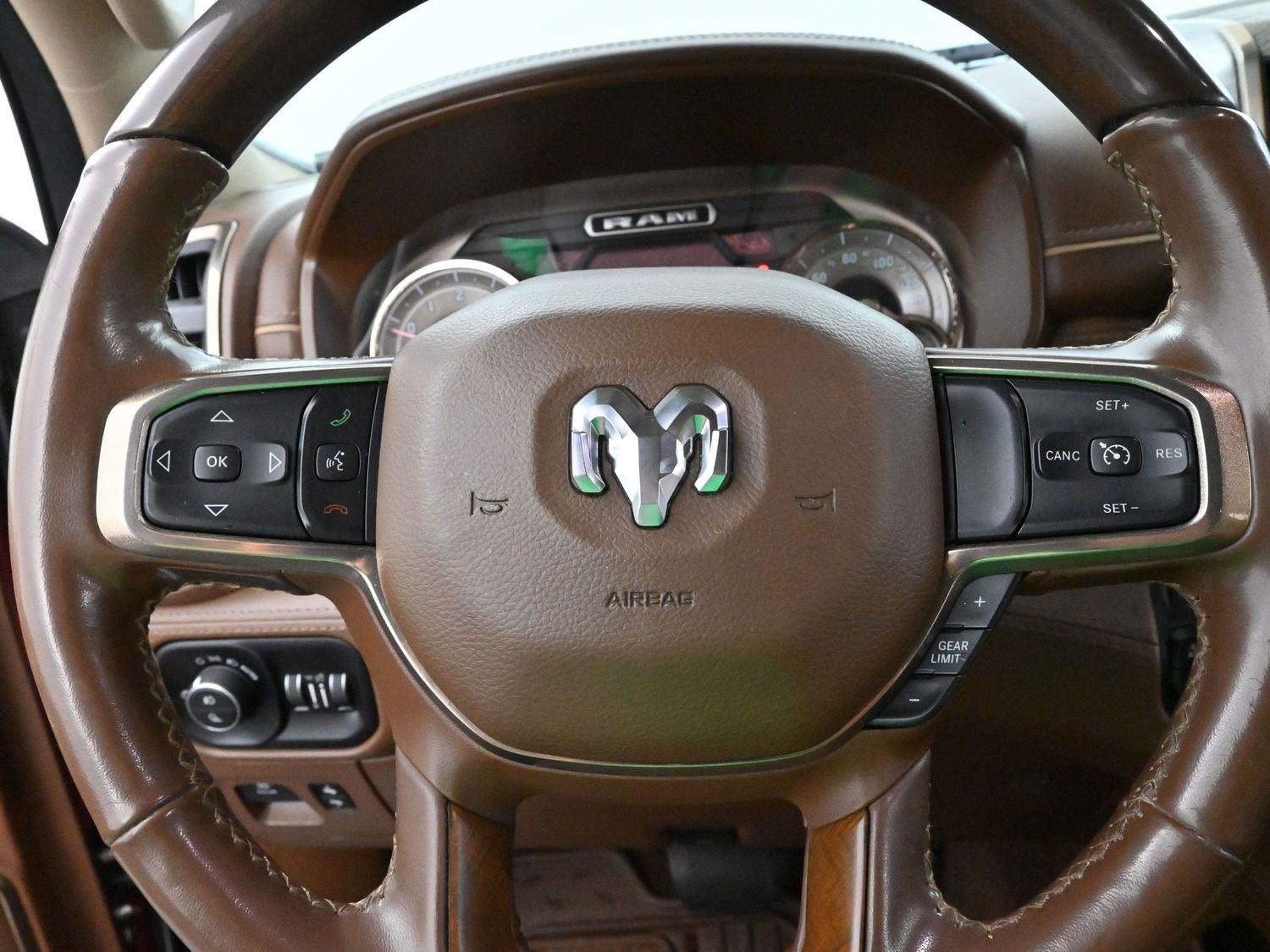 2019 Ram 1500 Longhorn photo 15