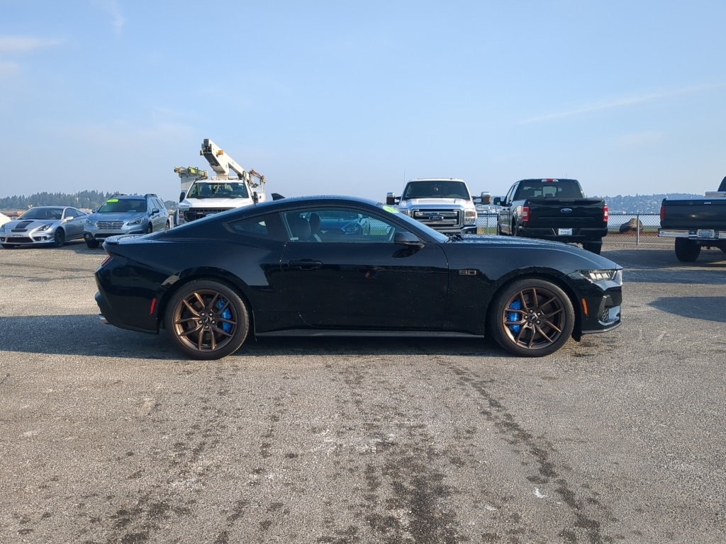 2024 Ford Mustang GT Premium photo 11