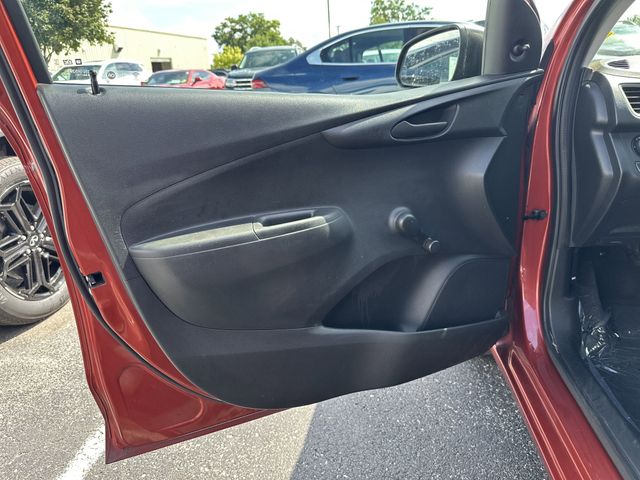 2021 Chevrolet Spark LS photo 17