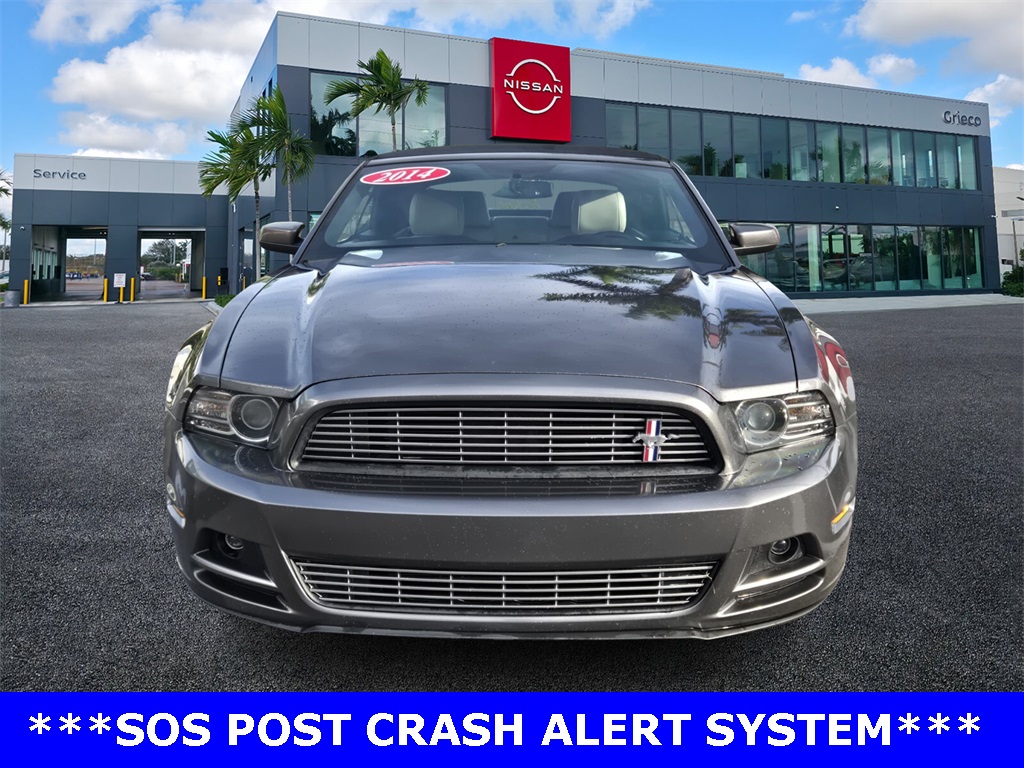 2014 Ford Mustang V6 Premium photo 2