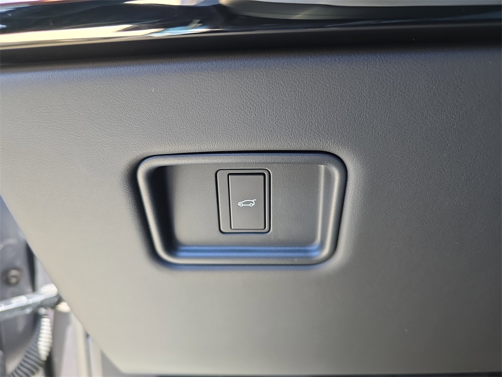 2025 Land Rover Range Rover Sport SE photo 22