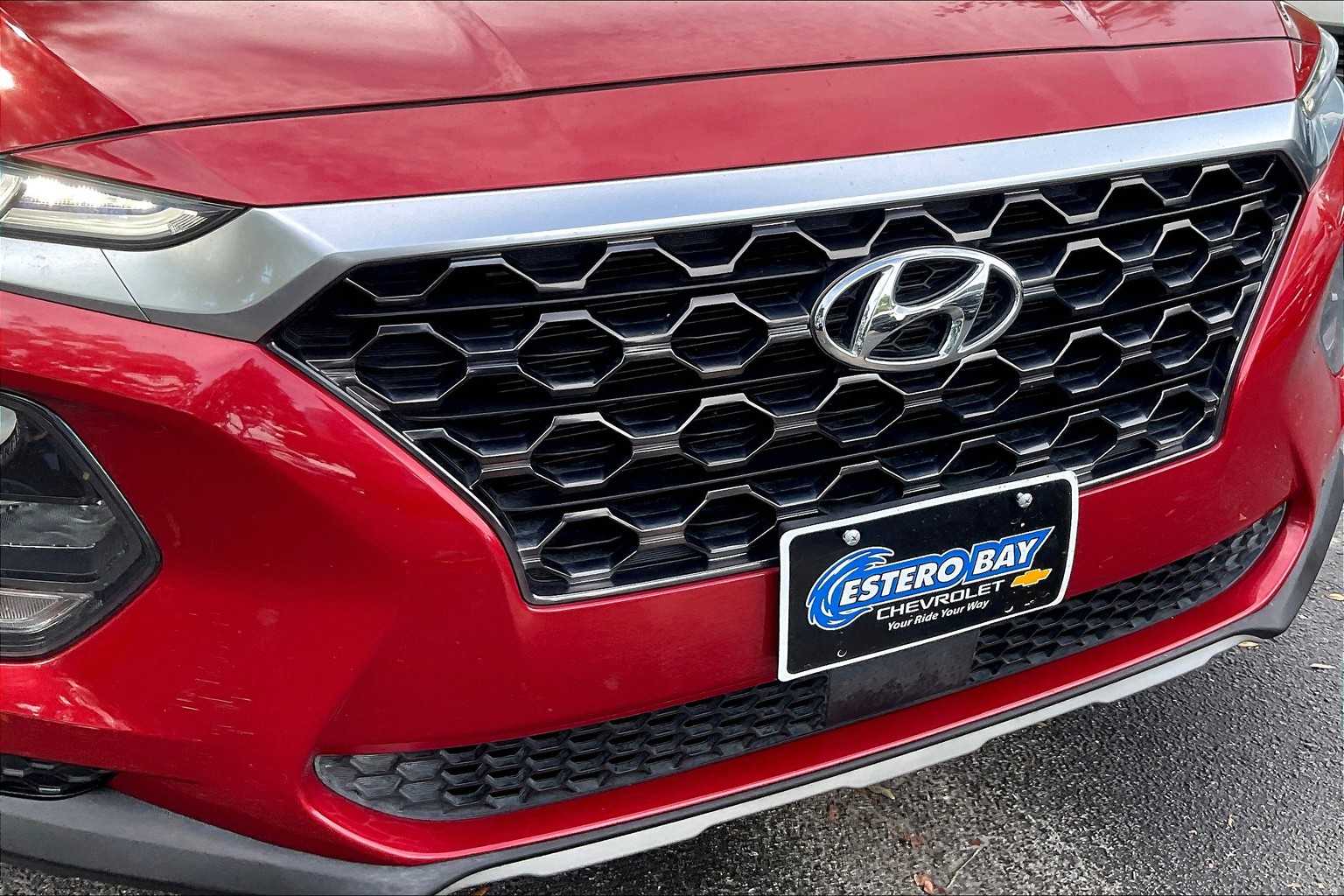 2019 Hyundai Santa Fe SE photo 29