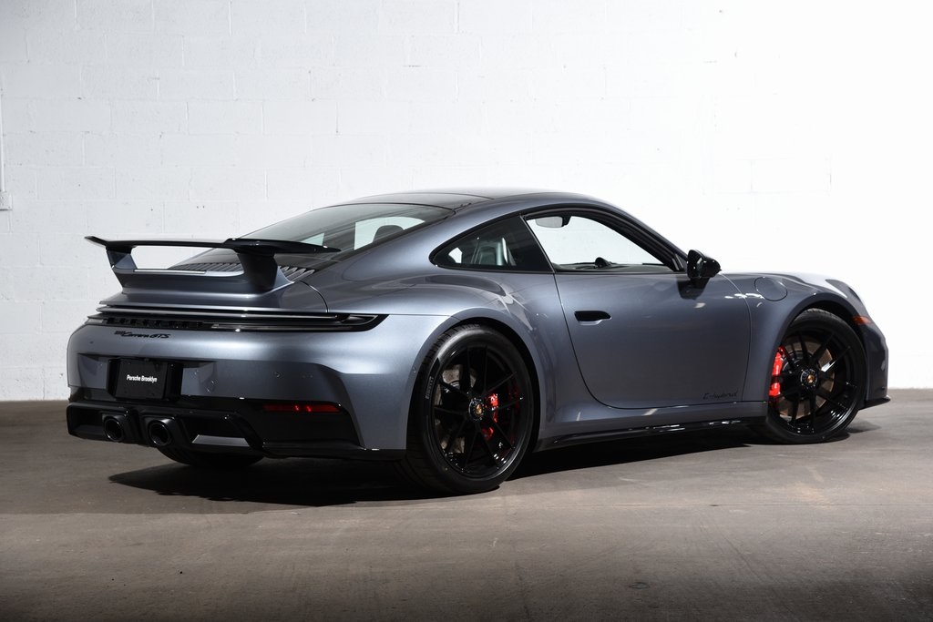 2026 Porsche 911 Coupe GTS photo 7