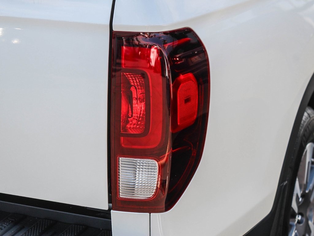 2018 Honda Ridgeline RTL-T photo 5