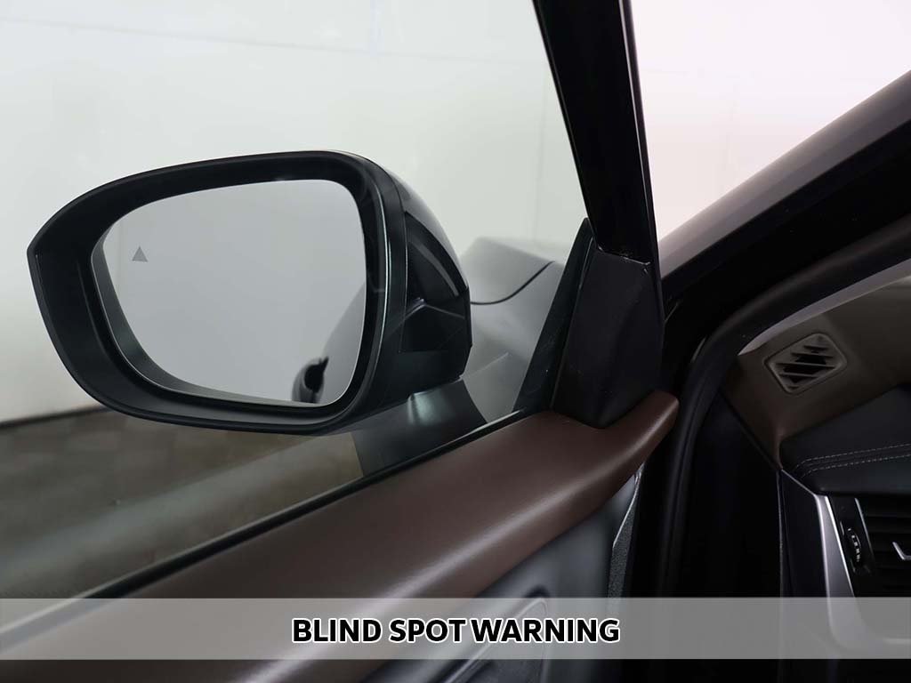 2023 Nissan Rogue SV photo 4