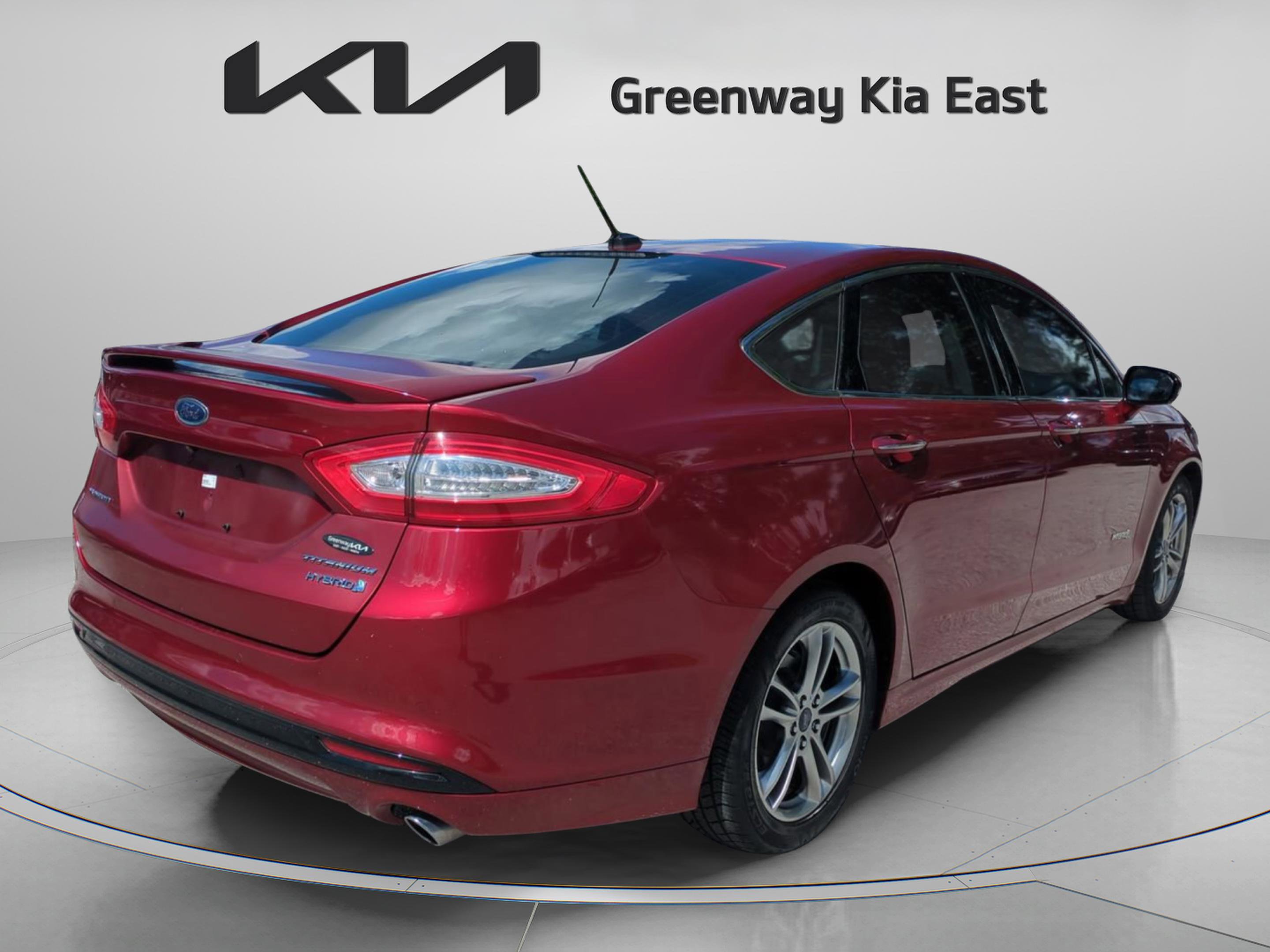 2016 Ford Fusion Titanium photo 8