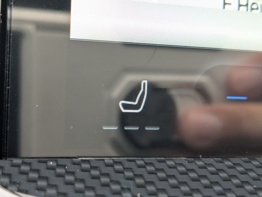 2025 Ford Escape Hybrid ST-Line photo 24