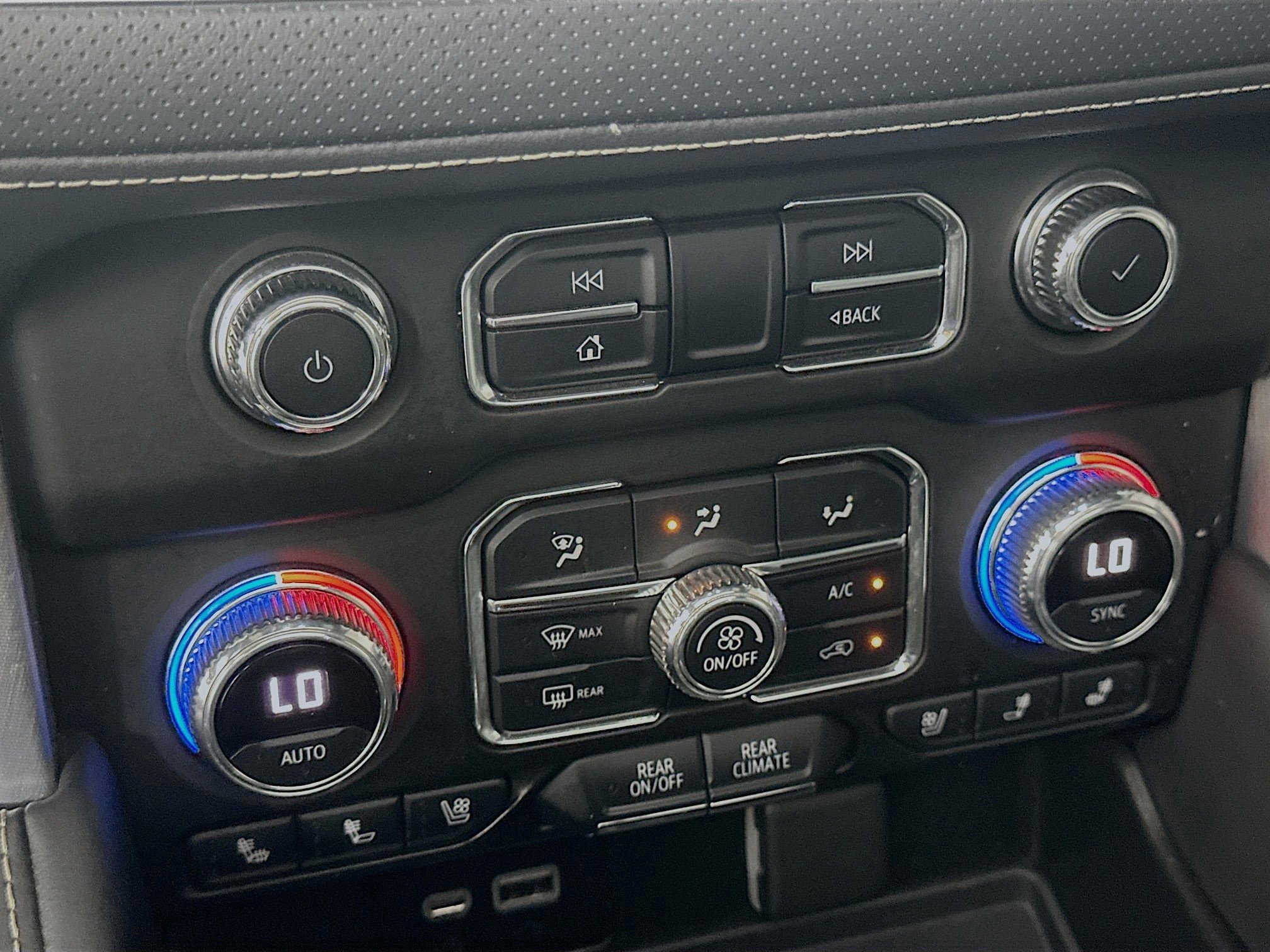 2022 Gmc Yukon SLT photo 11