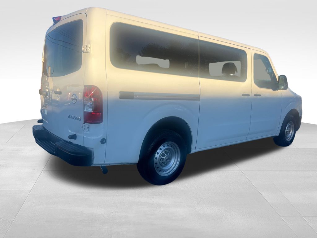 2016 Nissan NV3500 photo 4