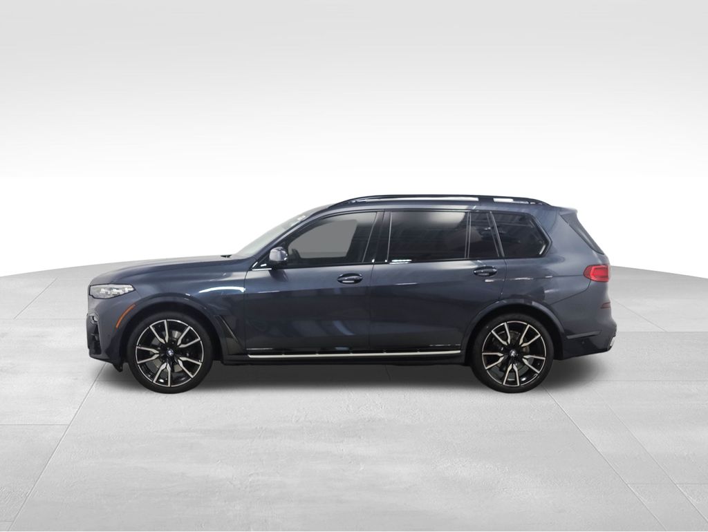 Used 2021 BMW X7 40i with VIN 5UXCW2C04M9E63166 for sale in Minneapolis, Minnesota