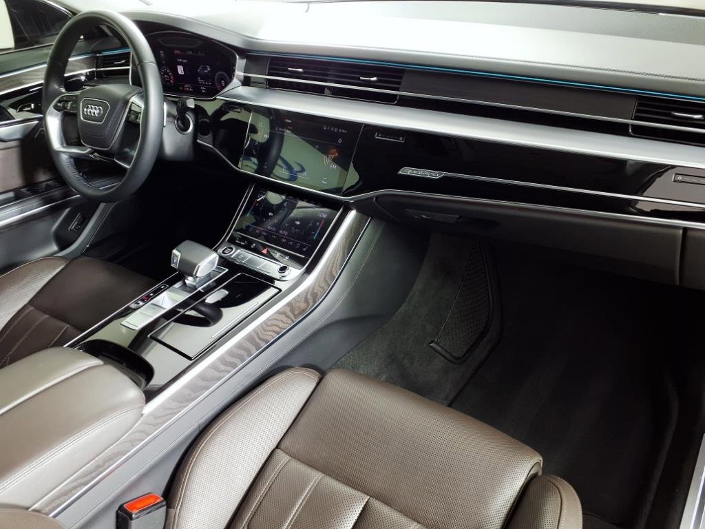2021 Audi A8 L 55 Quattro photo 18