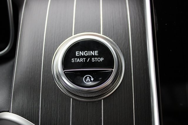 2025 Mercedes Benz GLC 300 4MATIC photo 23
