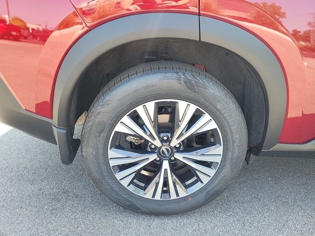 2023 Nissan Rogue SV photo 14