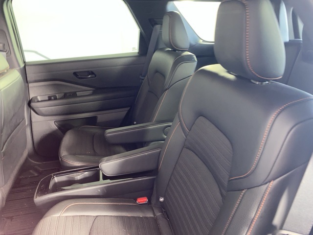 2023 Nissan Pathfinder Rock Creek photo 12