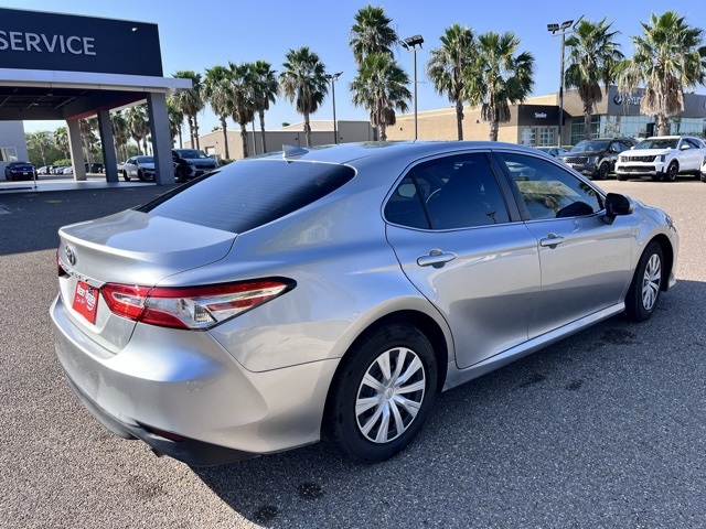 2020 Toyota Camry L photo 4