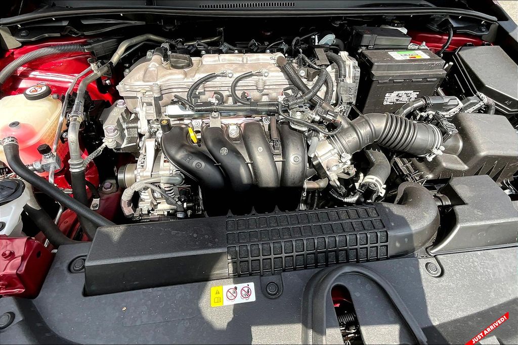 2022 Toyota Corolla LE photo 19
