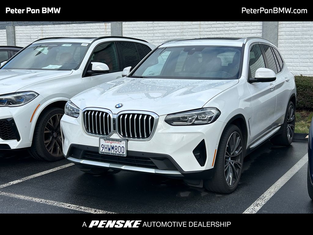 2023 BMW X3 30i's photo