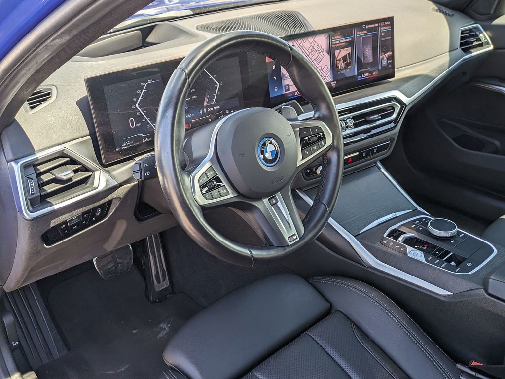 2024 Bmw 330e photo 10