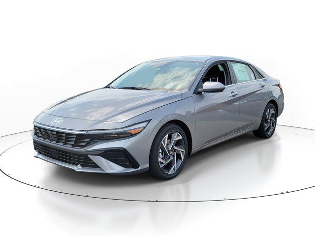 2025 Hyundai Elantra SEL Convenience photo 2