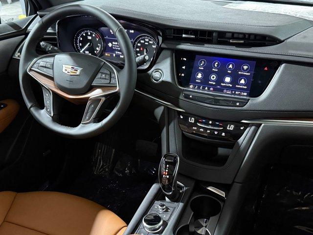 2025 Cadillac XT5 Premium Luxury photo 4