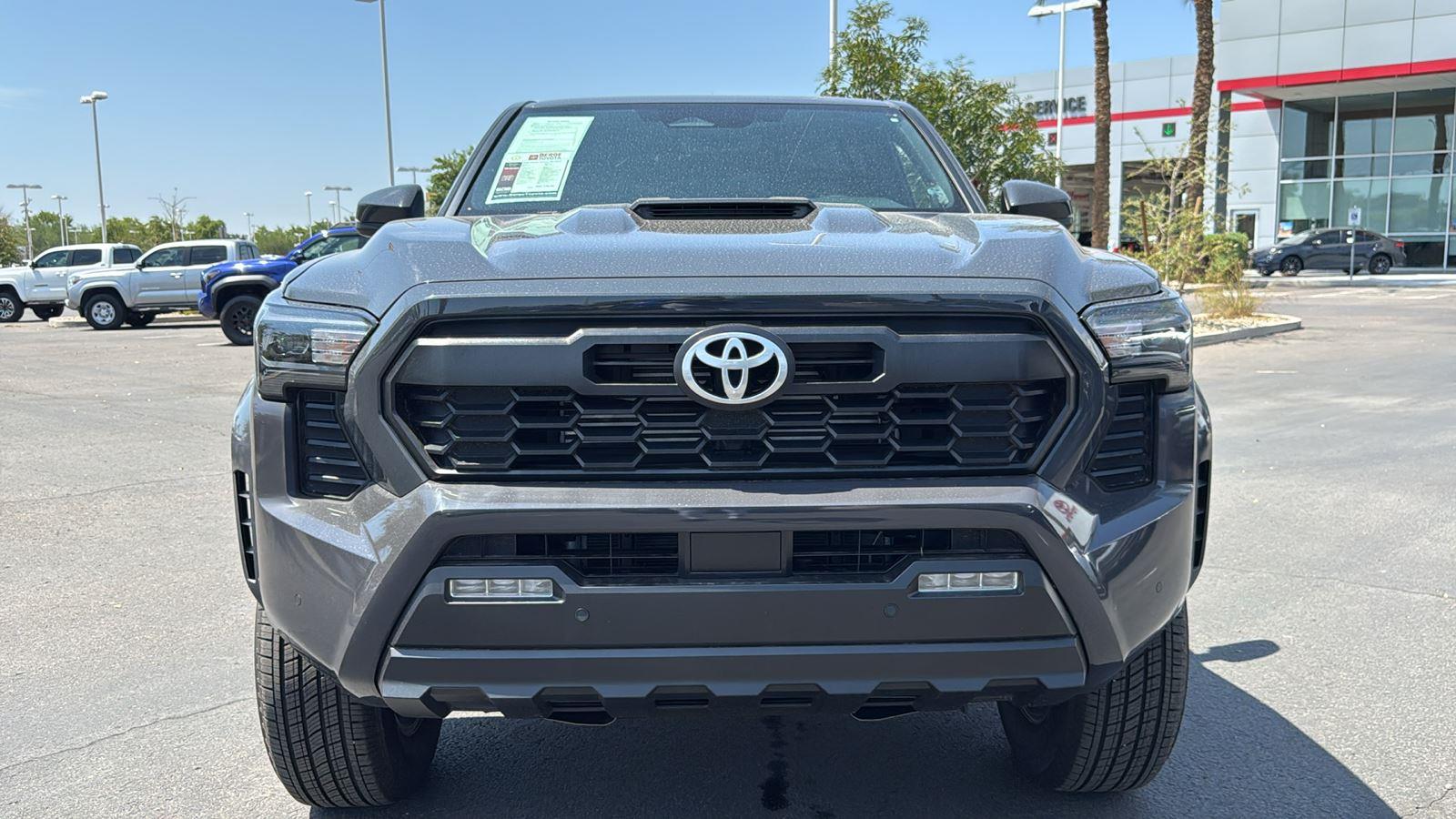 2024 Toyota Tacoma TRD Sport photo 2