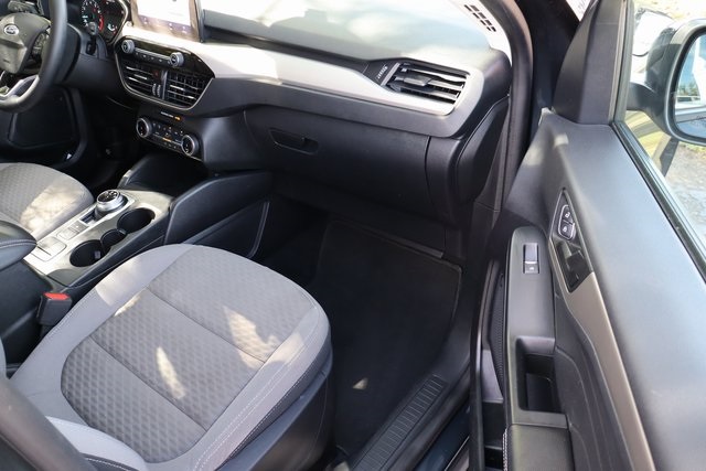 2022 Ford Escape SE photo 38