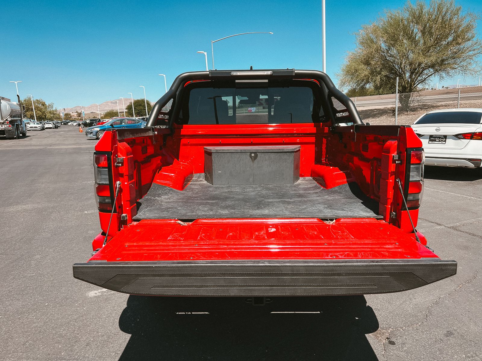 2024 Nissan Frontier PRO-4X photo 8