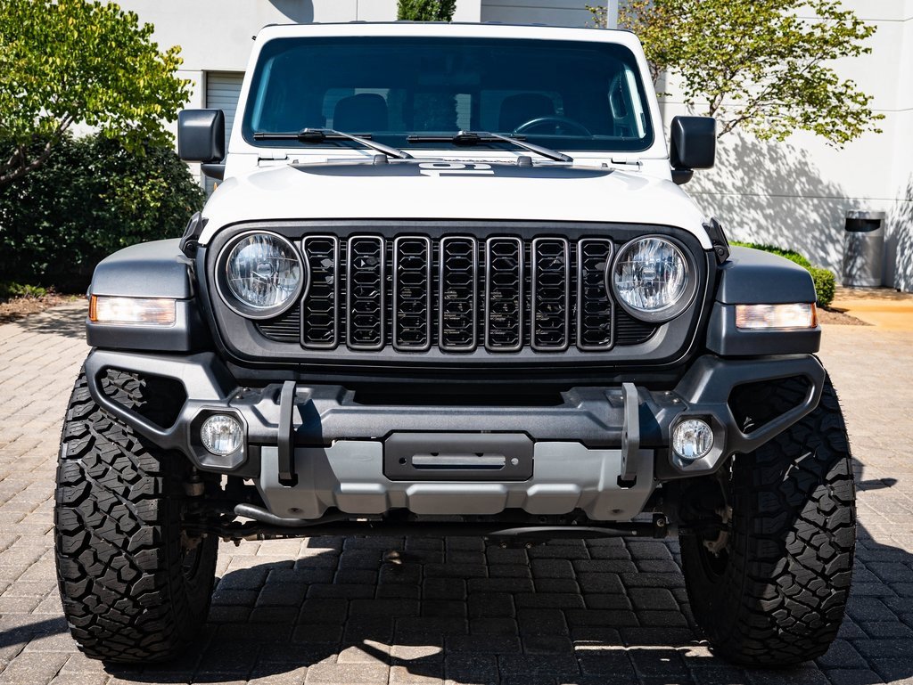 2020 Jeep Gladiator Sport S photo 2