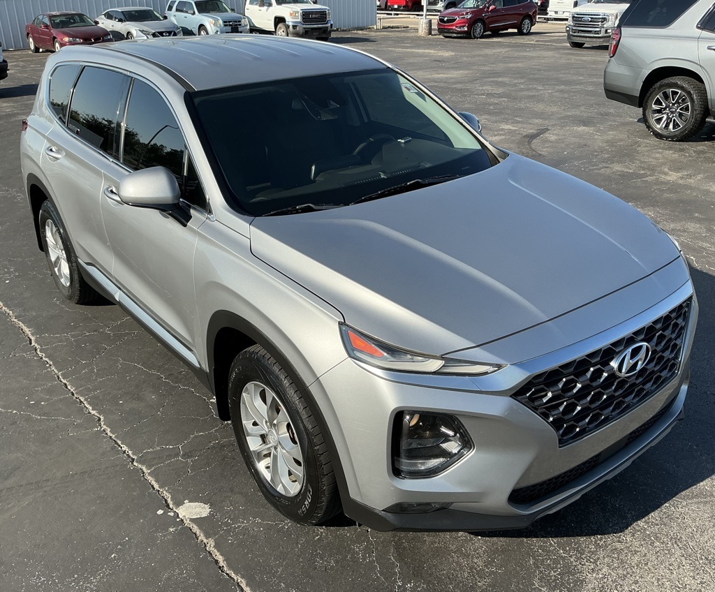 2020 Hyundai Santa Fe SEL photo 5