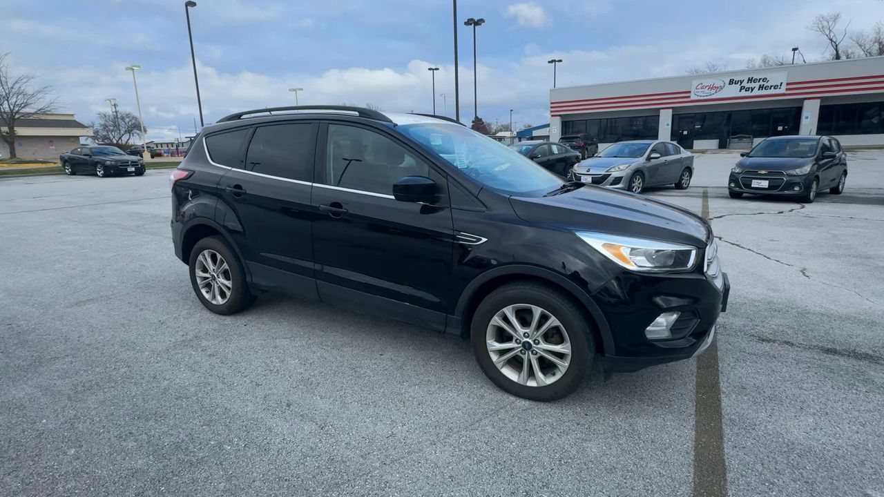 2018 Ford Escape SE photo 2