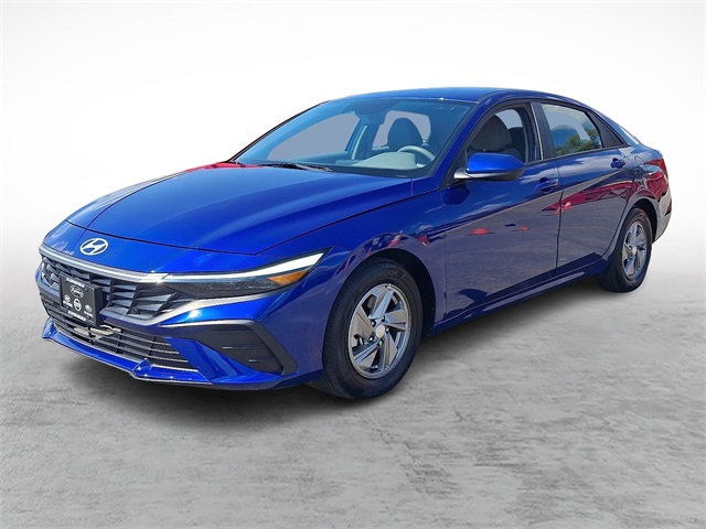 2024 Hyundai Elantra SE photo 5