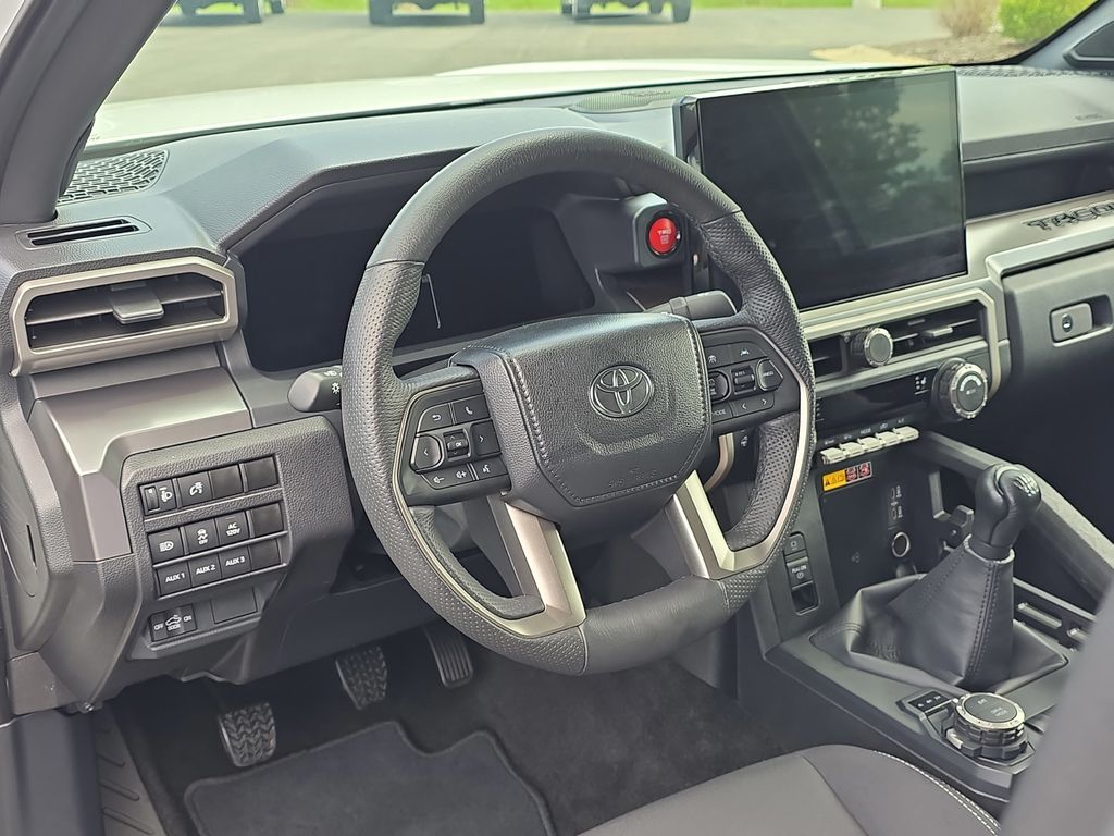 2024 Toyota Tacoma TRD Off-Road photo 15