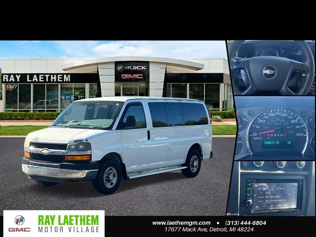 2011 Chevrolet Express LS's photo