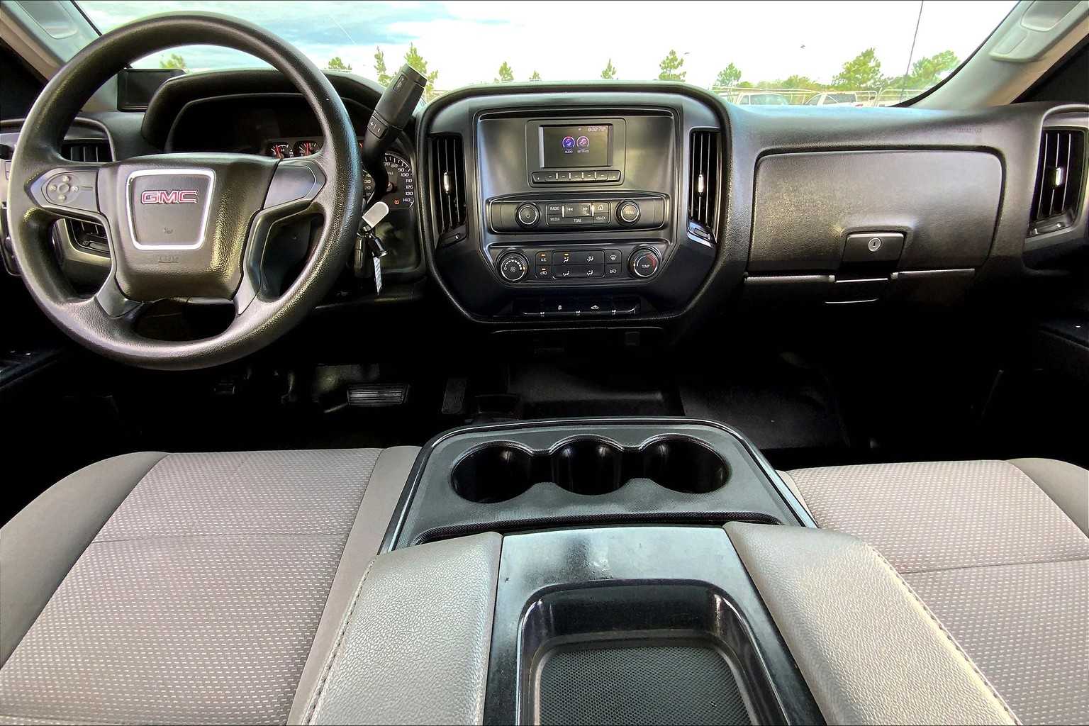 2017 Gmc Sierra Base photo 14