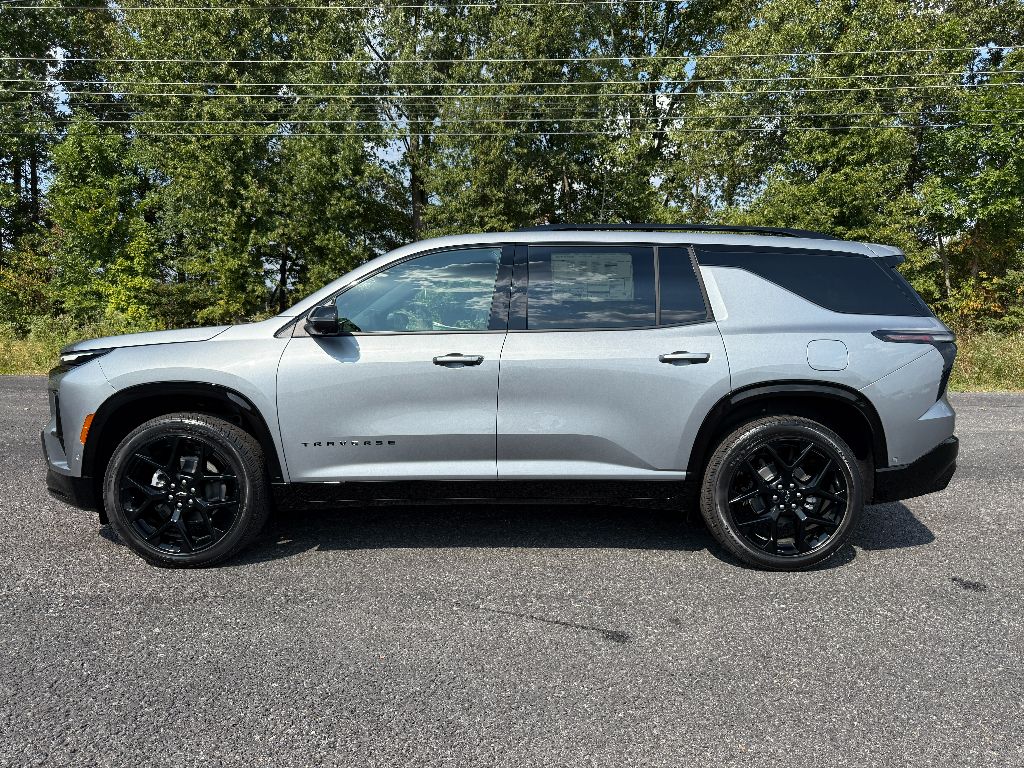 2026 Chevrolet Traverse RS photo 4
