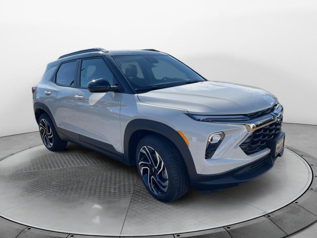 2026 Chevrolet Trailblazer RS photo 3