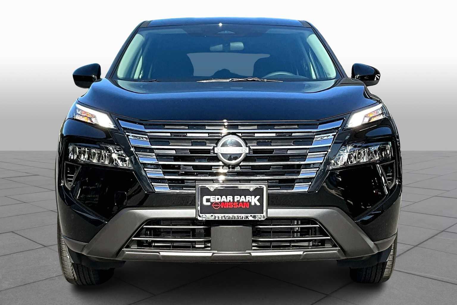 2026 Nissan Rogue SV photo 3
