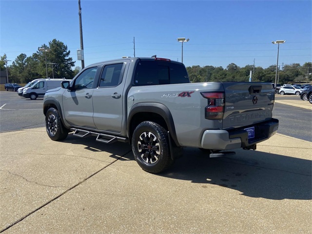 2023 Nissan Frontier PRO-4X photo 4