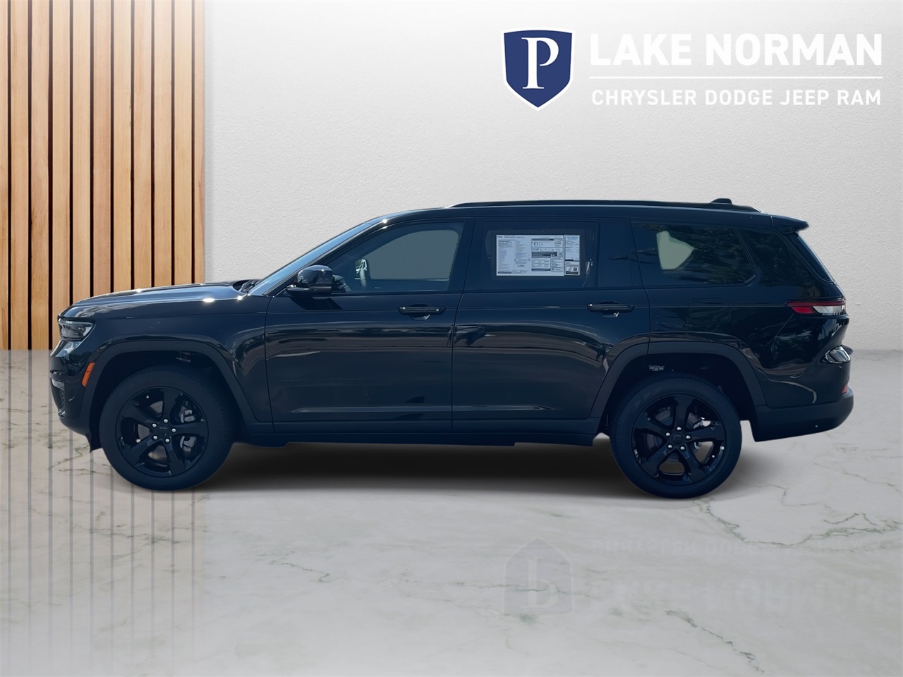 2025 Jeep Grand Cherokee Limited photo 4