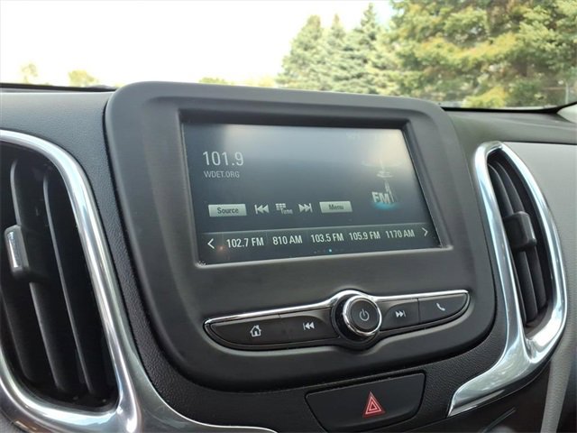 2018 Chevrolet Equinox LS photo 17
