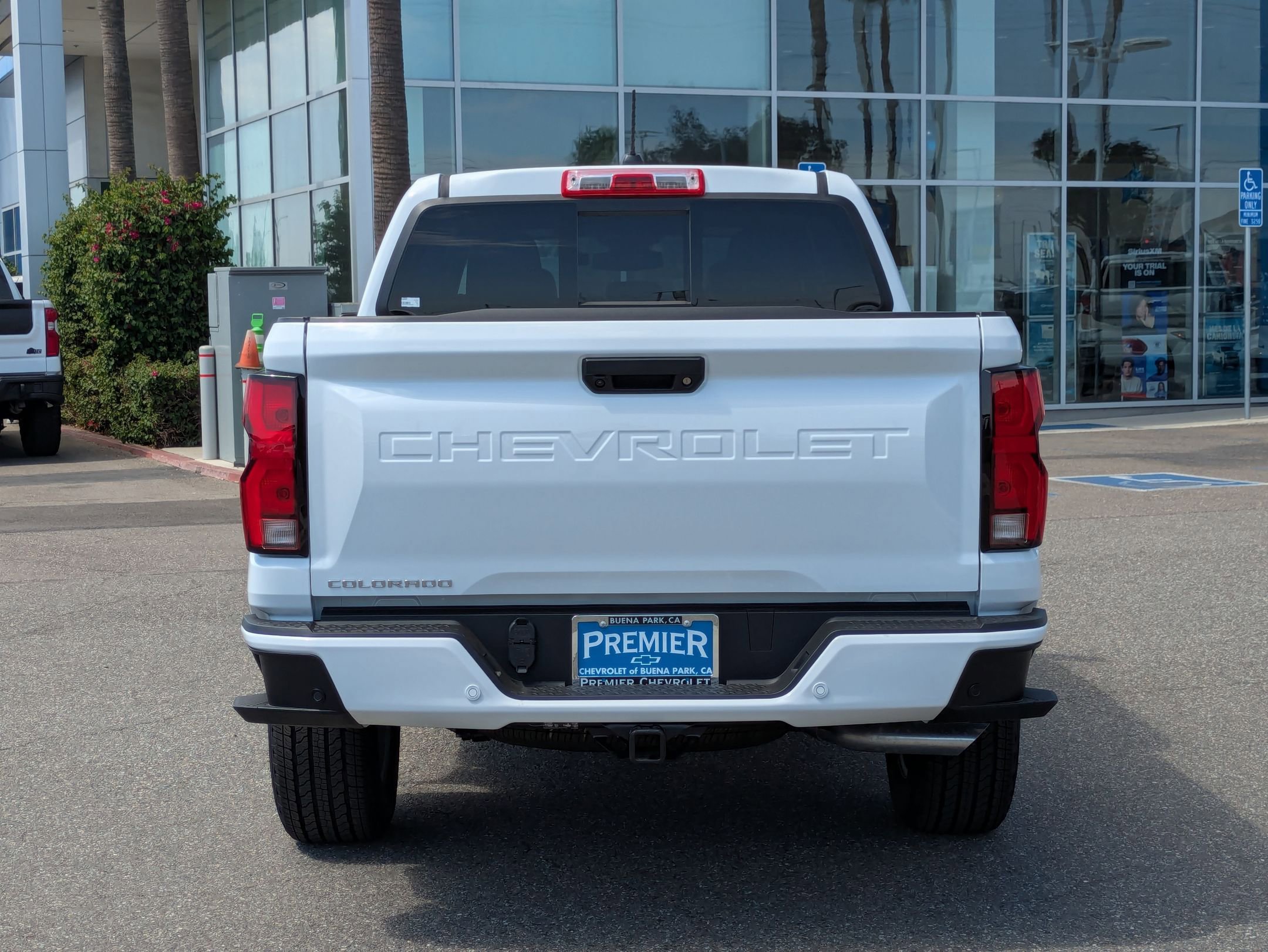 2025 Chevrolet Colorado Work Truck LT photo 4