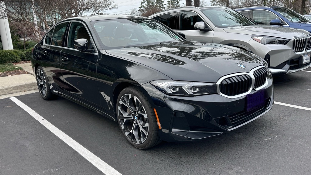 2025 BMW 3 Series 330i's photo