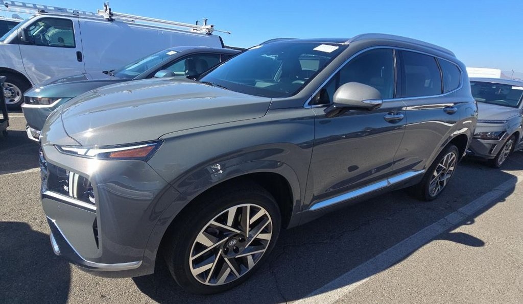 2022 Hyundai Santa Fe Calligraphy's photo