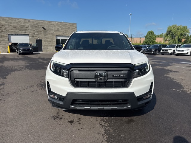 2025 Honda Ridgeline TrailSport photo 2