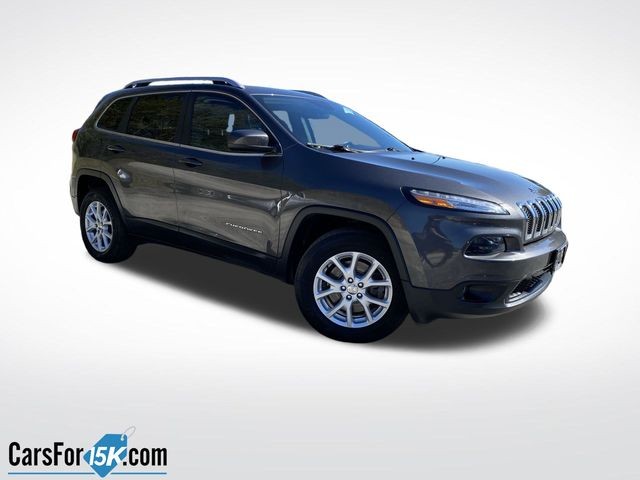 Pre-Owned 2018 Jeep Cherokee Latitude Plus 4WD 4D Sport Utility