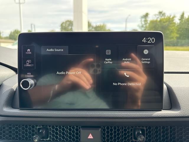 2026 Honda CR-V Hybrid Sport-L photo 17
